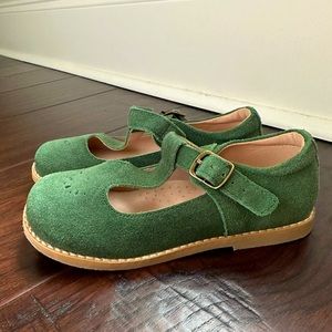 Green suede Mary Jane girls shoes sz 13